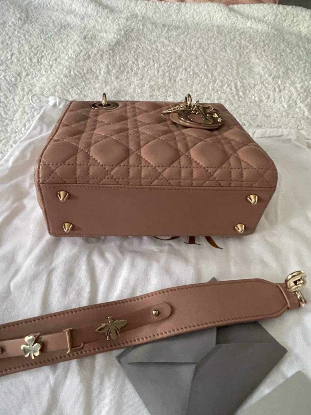 Dior abc Lady Dior Fard small Quilted Leather Top-Handle Bag - Picture 10 of 16
